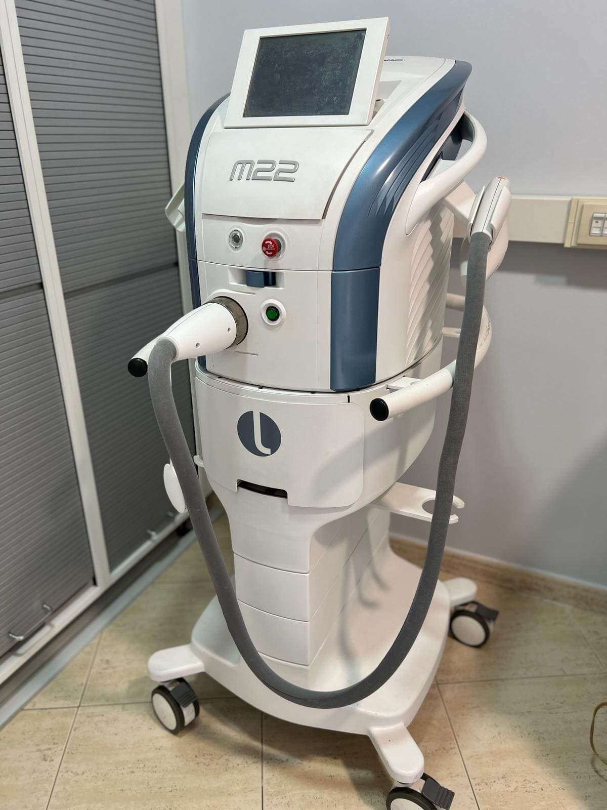 Clinica Sonia Rovira MAQUINA IPL M22